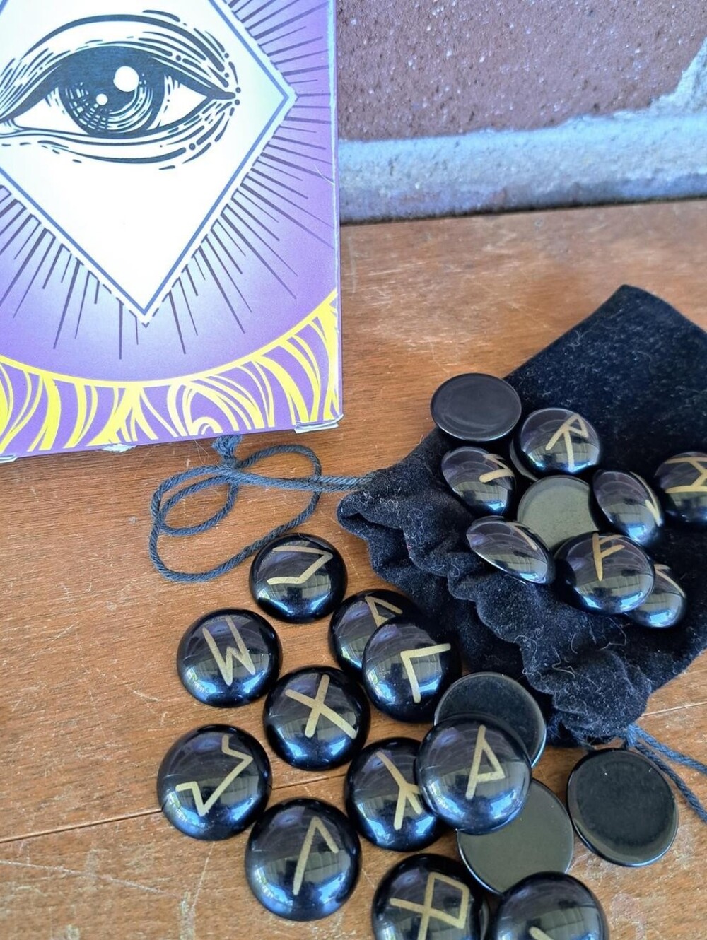Tarot & Runes Divination Bundle - Picture 2 of 5